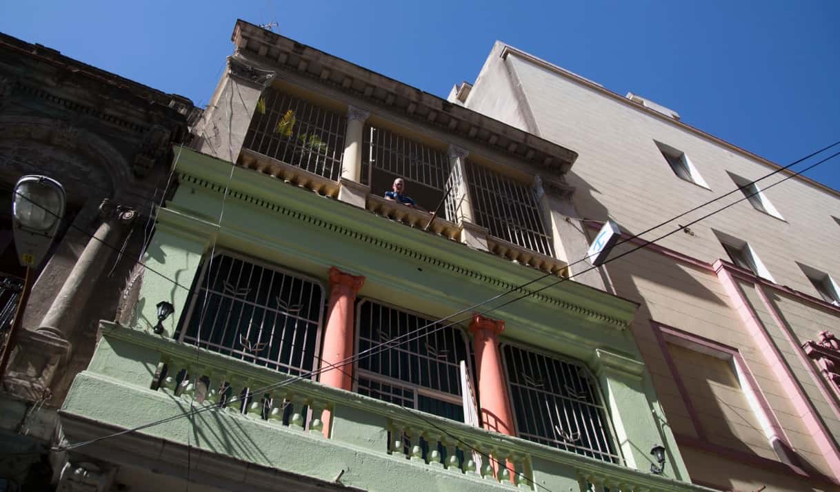 Se podrán tener hasta dos casas y comprar sin efectivo: lo que trae la nueva Ley de la Vivienda en Cuba