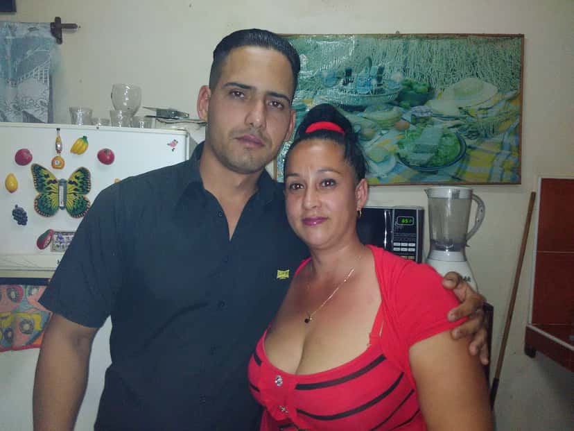 destierro_disfrazado:_arrecia_la_política_del_régimen_para_vaciar_cuba_de_disidentes